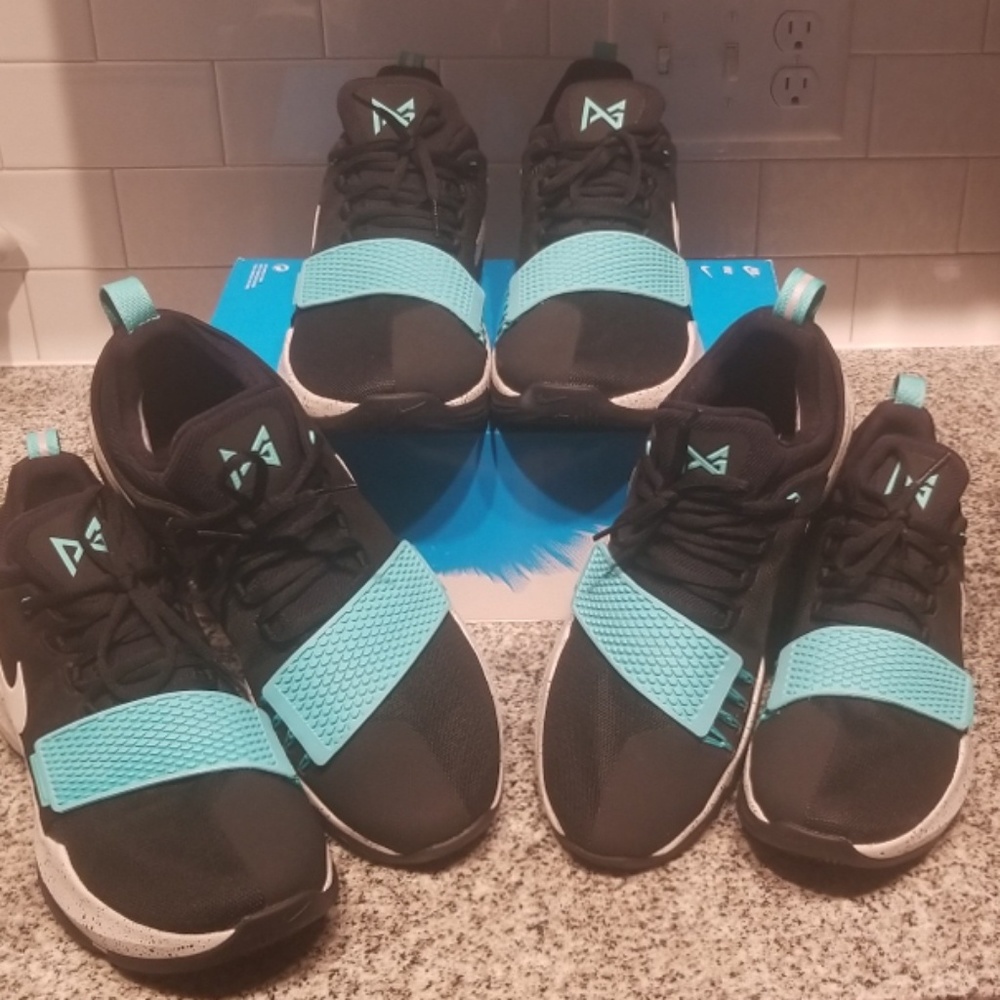 Nike pg1 blockbuster sz 12 & 10